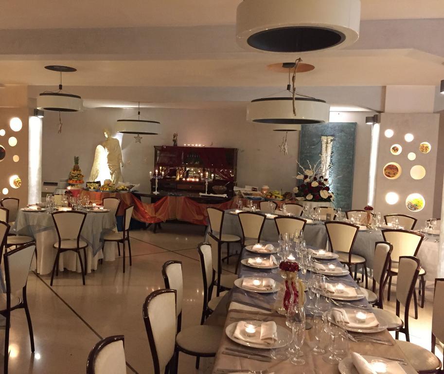 Hotel Ristorante Cavaliere Scario Εξωτερικό φωτογραφία