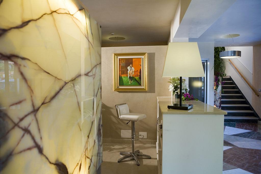 Hotel Ristorante Cavaliere Scario Εξωτερικό φωτογραφία