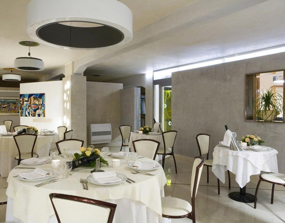 Hotel Ristorante Cavaliere Scario Εξωτερικό φωτογραφία