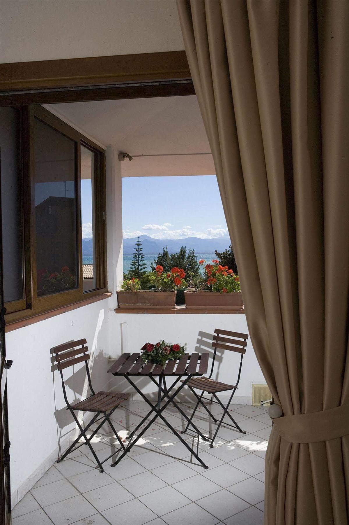Hotel Ristorante Cavaliere Scario Εξωτερικό φωτογραφία